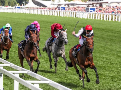 Star Catcher Claims the Irish Oaks For Sea The Stars Image 1